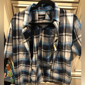 NWT Van Heusen Blue Plaid Button Down Medium